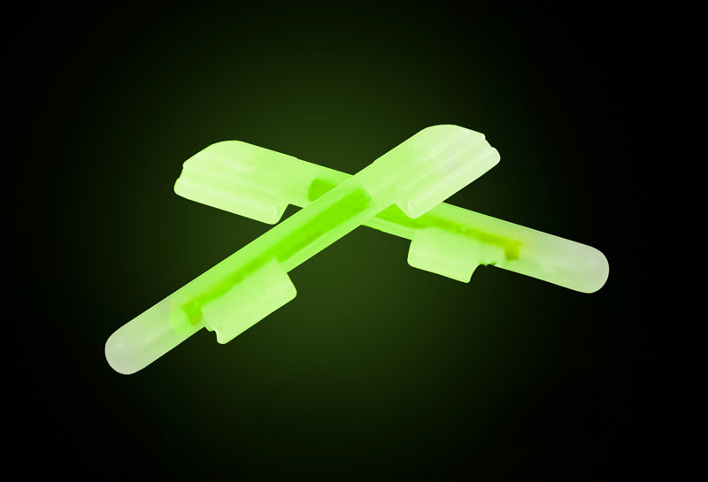 Delphin Chemické světlo s držákem Comet KLIK vel. SS /2 ks