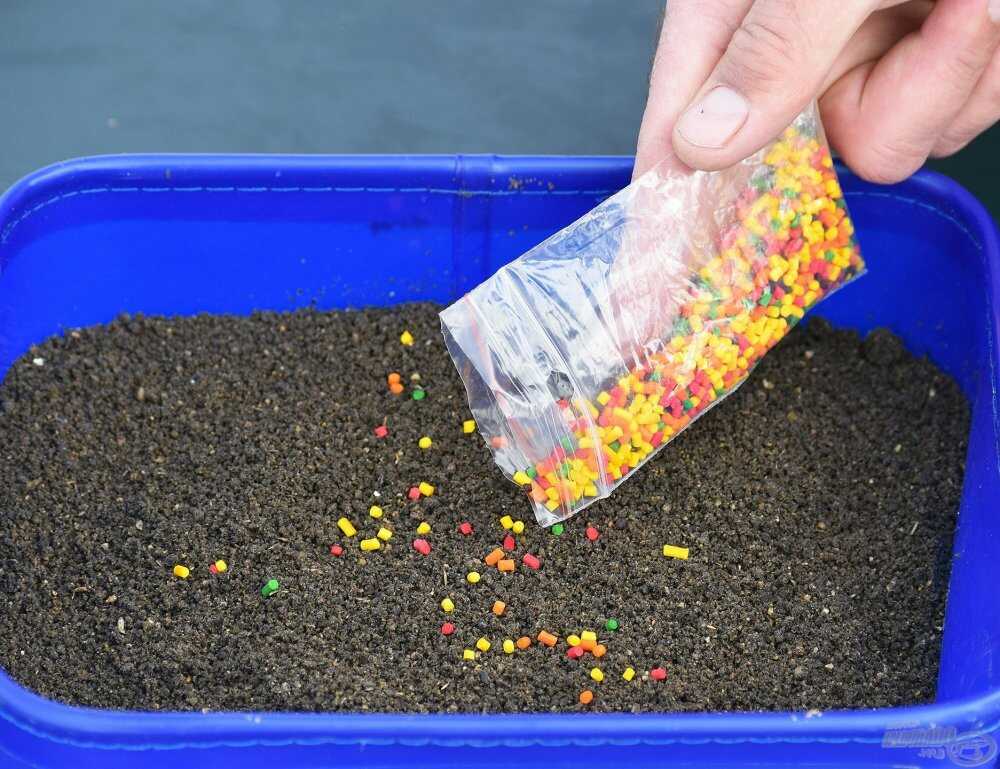 Haldorádó Tornado Method Mix Mango 500g