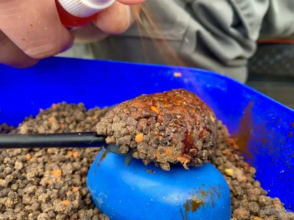 Haldorádó Tornado Activator Spray N-Butyric acid + Pineapple 30ml