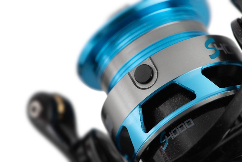 Salmo Naviják S4000 Reel