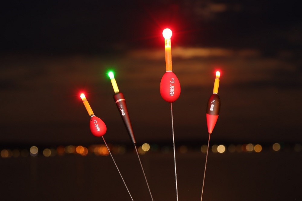 iBite Splávek svítící Carrot Mega 8g