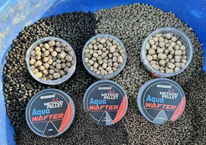 Haldorádó 4S Method Pellet Aqua Wafter Uni + Classic 6/8mm 30g