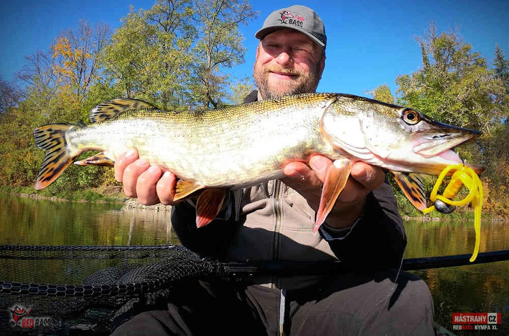 Redbass Gumová nástraha Nymfa White G 130 mm