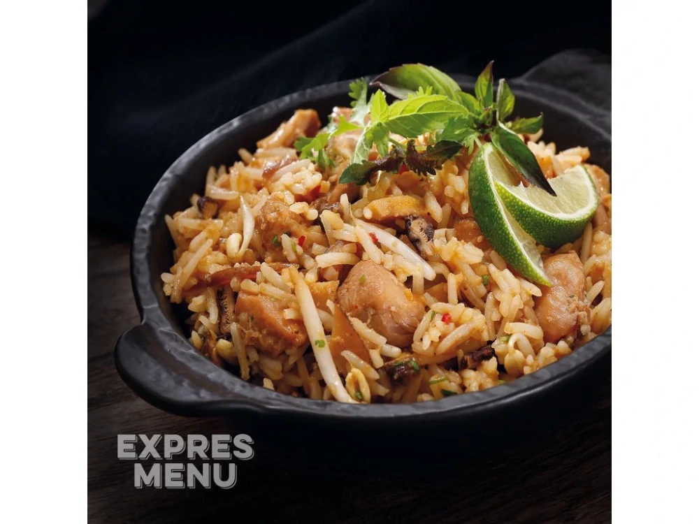 Expres Menu Khao Pad smažená rýže s kuřecím masem 1 porce 300 g