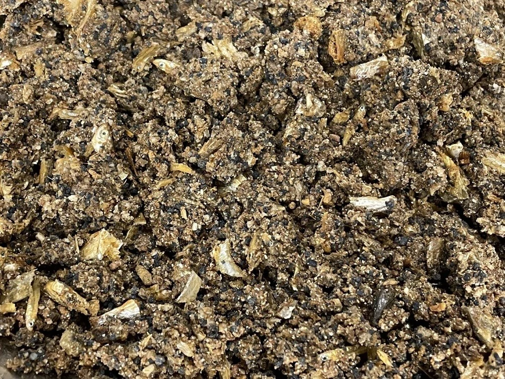 LK Baits Pellet Crushed Fish 38 mm/6 ks