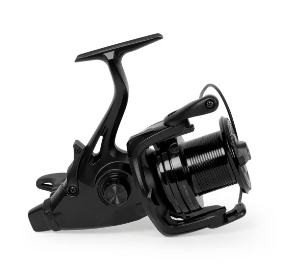 Avid Carp Naviják Revolve 8000FS