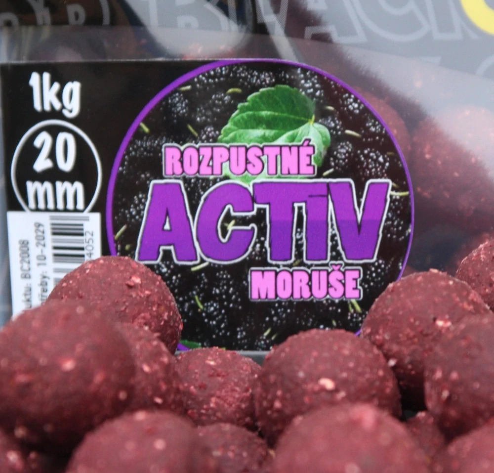 Black Carp Activ boilies Moruše 24mm/1kg