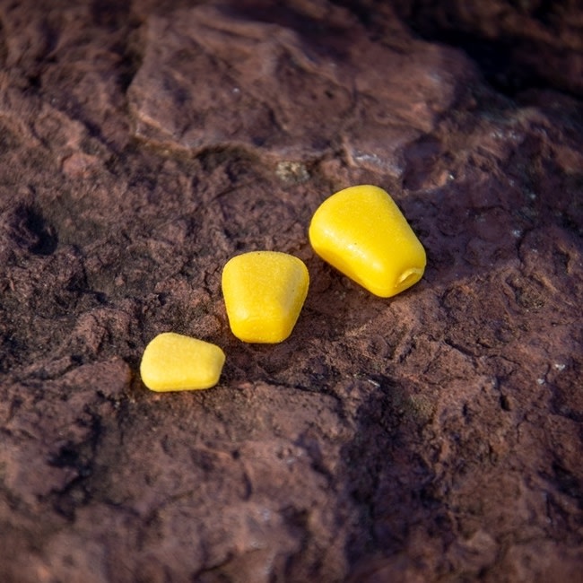 Giants fishing Umělá nástraha Sweet Corn Floating Yellow vel. M /20 ks