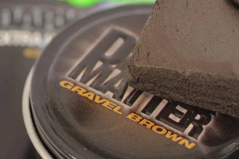 Korda Plastické olovo Dark Matter Putty Gravel Brown 25g