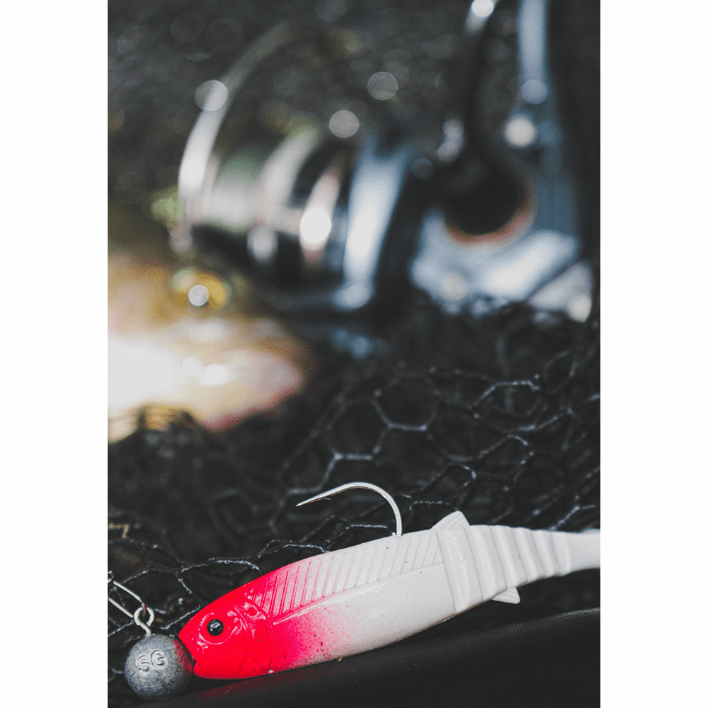 Savage Gear Gumová Nástraha Cannibal Shad Bulk Red Head 10cm/9g