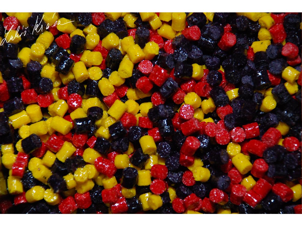 LK Baits Pelety ovocné Fruitberry Pellets 4mm/1kg