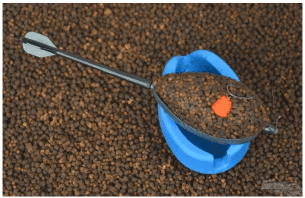 Haldorádó Krmítko Dart Pro XL 45g