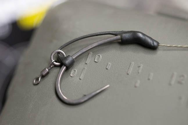 Korda Rovnátko na háček Kickers D Rig Green Medium /10 ks