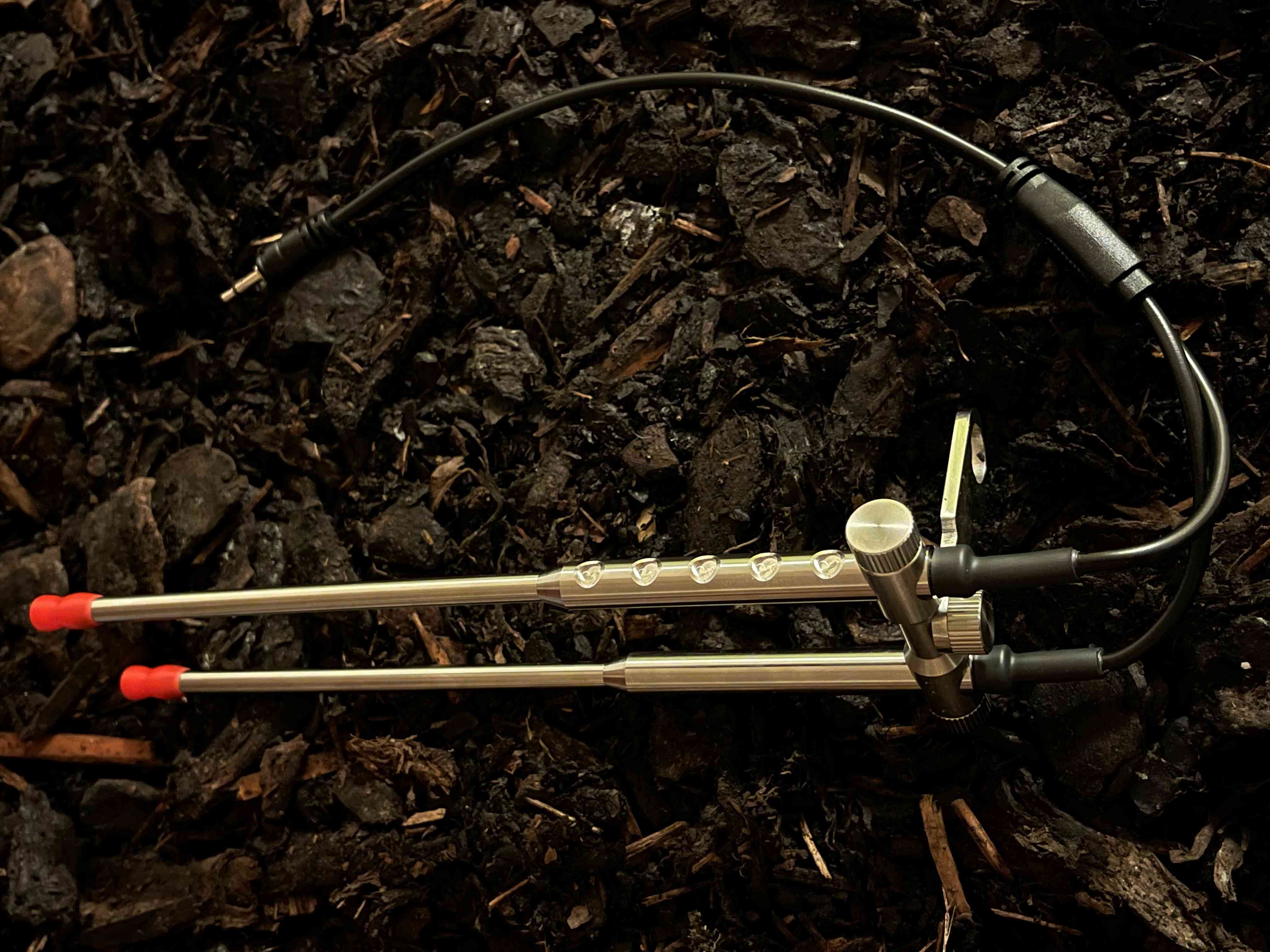 Holdcarp Brilliant LED SnagEars - červená