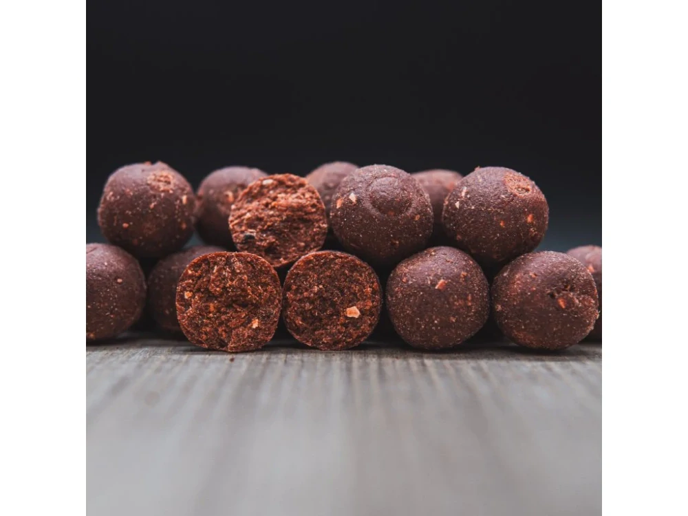 Squat Carp Hotové boilies Bloody Mulberry 30mm/1kg