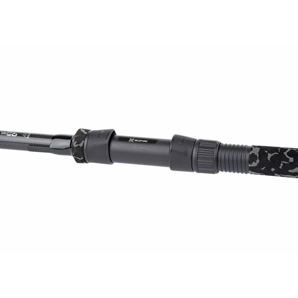 Sonik Prut Xtractor+ Dark Camo 10'(300cm)/3,25lb/2 díl