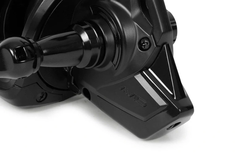 Avid Carp Naviják Revolve 8000FD