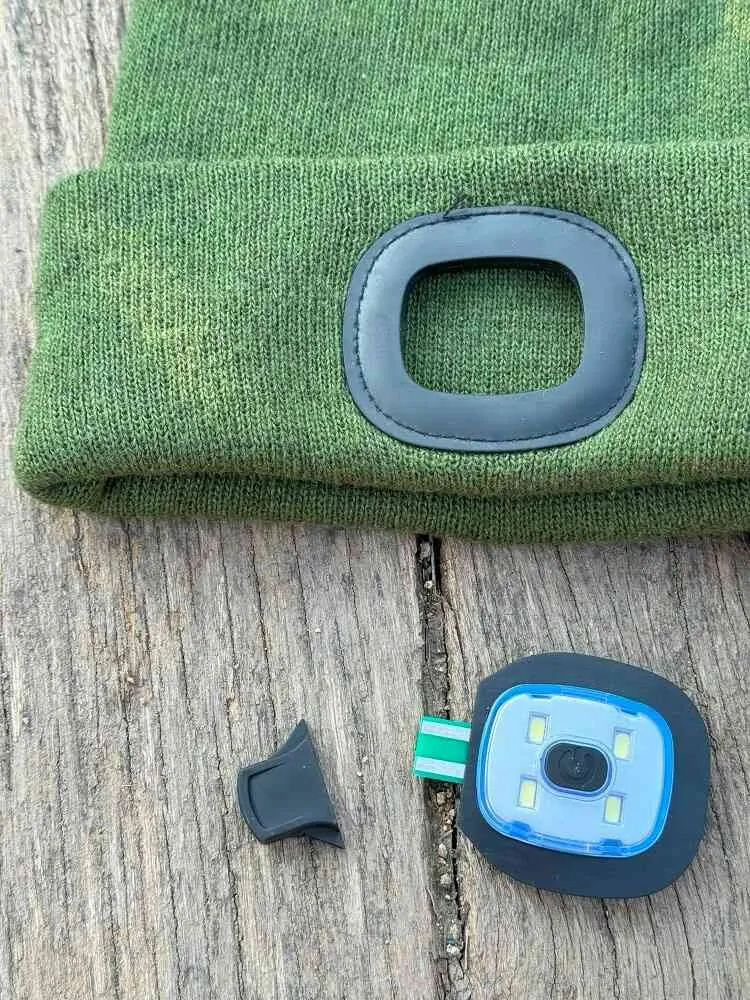 Holdcarp Čepice LED Light Beanie Green