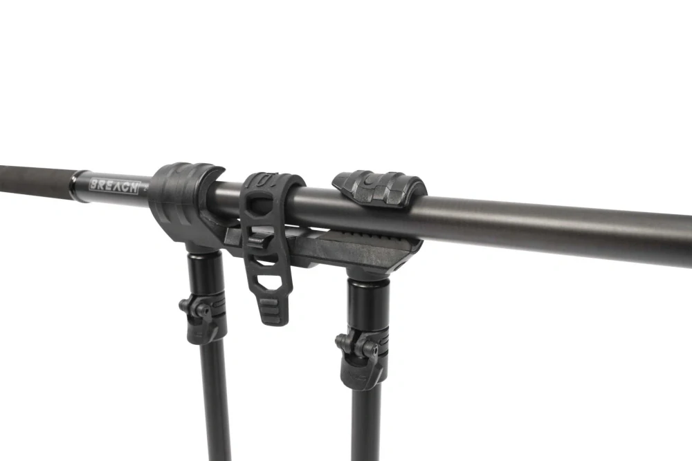Avid Carp Držák na podběrák Lok Down Landing Net Holder
