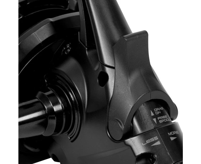 Avid Carp Naviják Revolve 8000FS