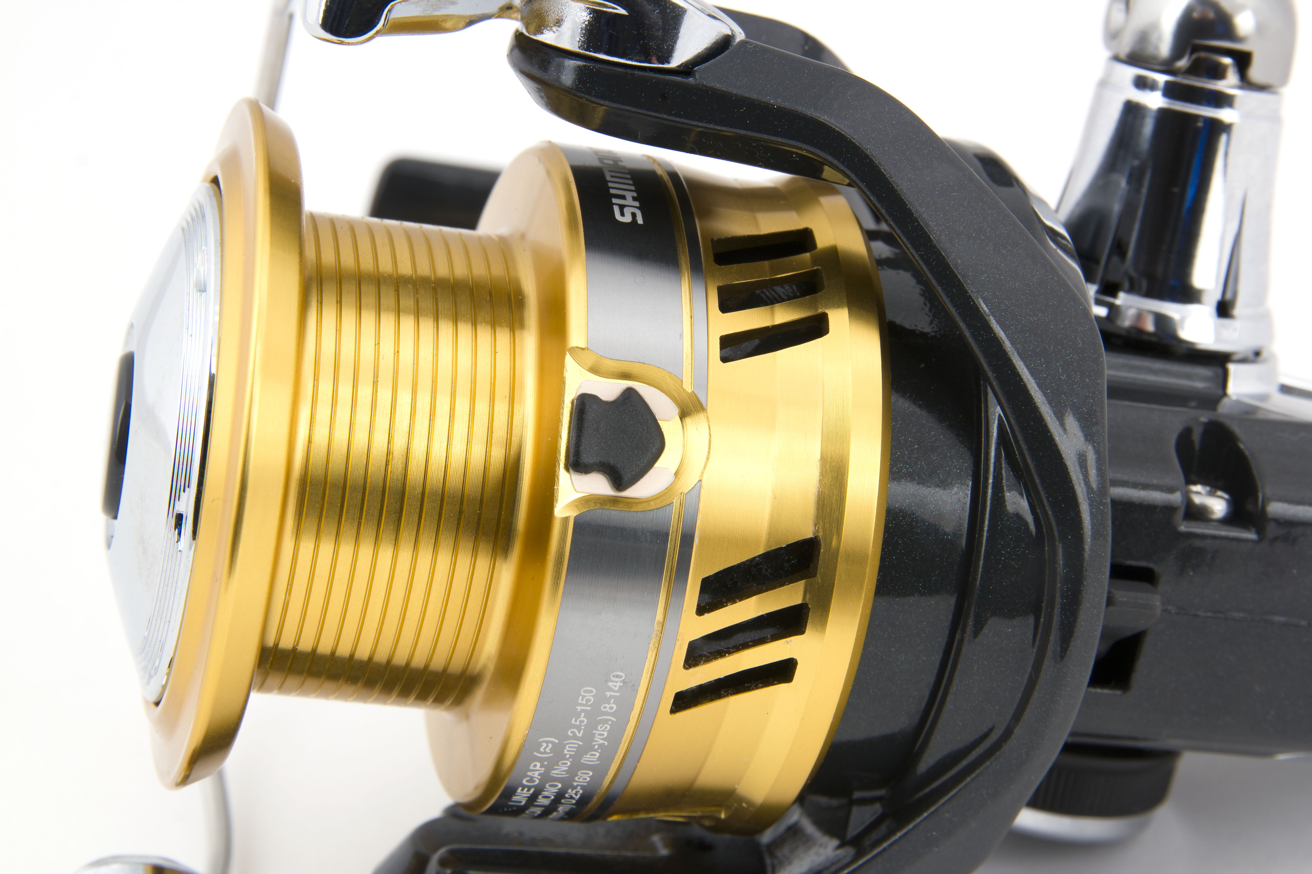 Shimano Naviják Sahara 3000S RD