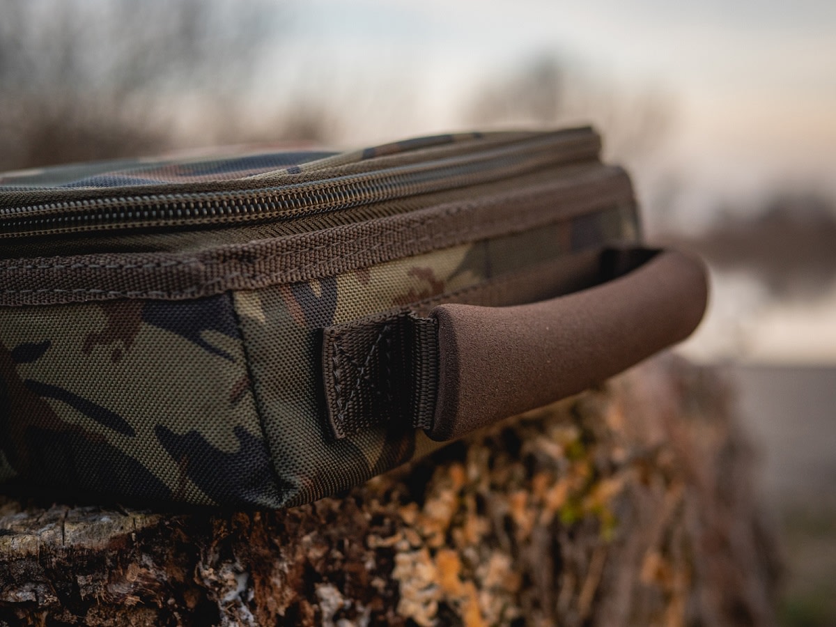 Giants fishing Pouzdro na návazce Carp Organizer Deluxe Large