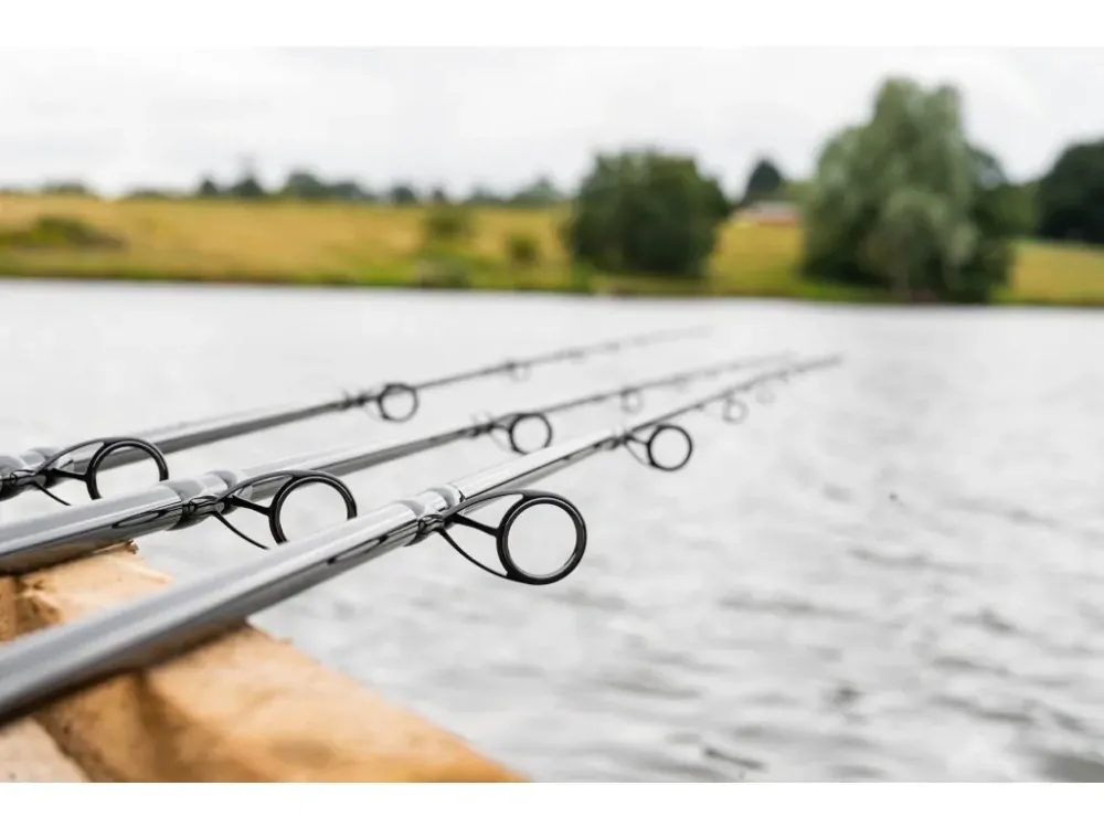 Preston Innovations Prut Monster Xtreme Distance Feeder 4,0m/180g/3-dílný