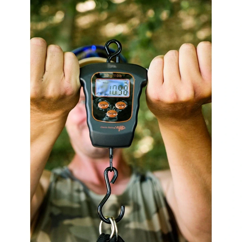 Giants fishing Digitální Váha Digital Scale 50 kg + Neoprenový obal zdarma