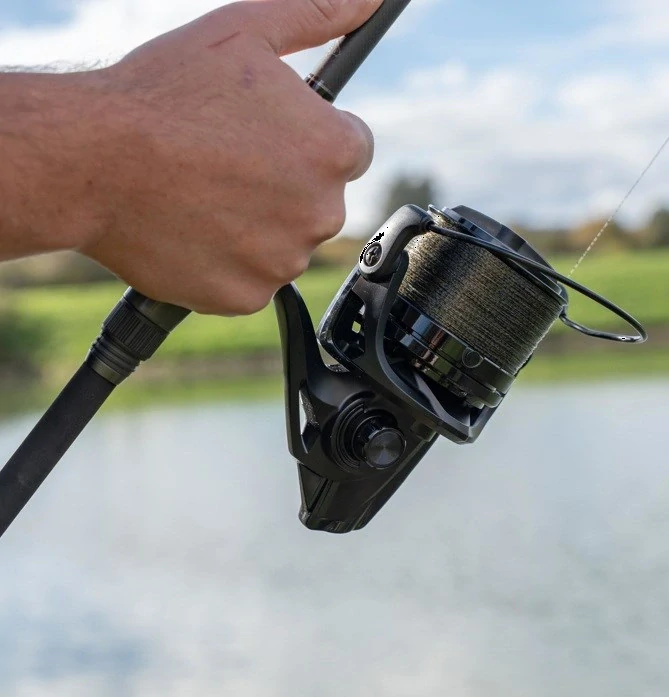 Avid Carp Naviják Revolve 12000FD