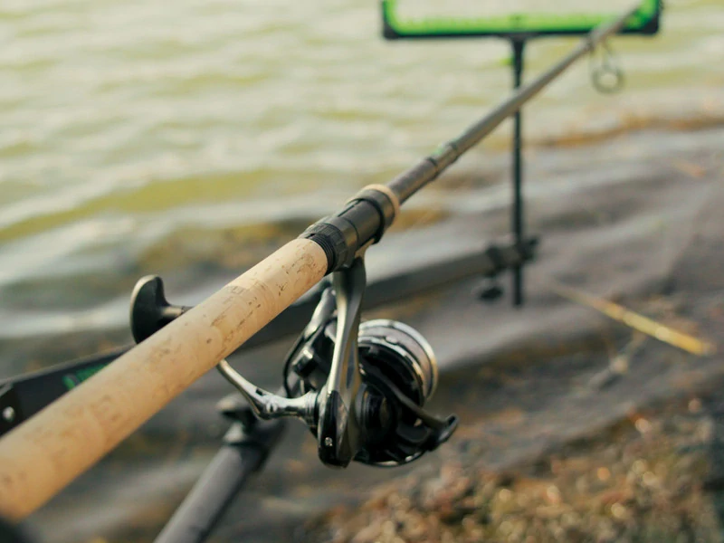 Delphin Prut REAXE Feeder LIGHT 330cm/100g/3díl