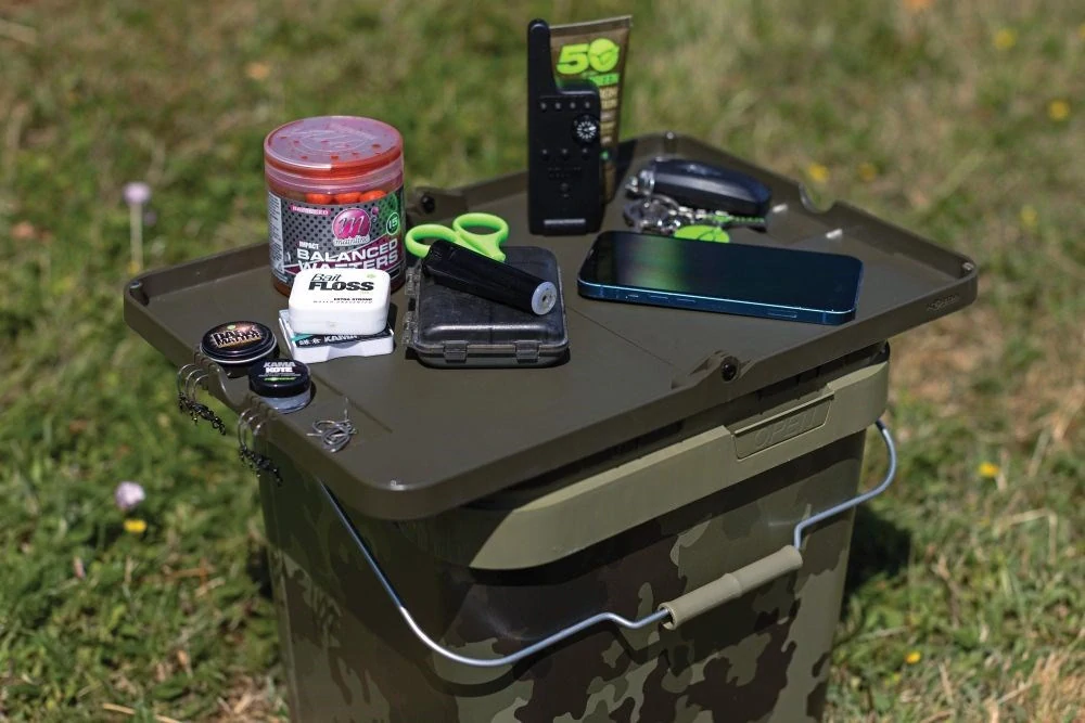 Korda Stolek na kbelík Bucket Table