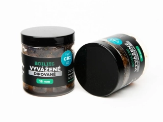 Carpsonbaits Vyvážené dipované boilies CB2 18mm/250ml