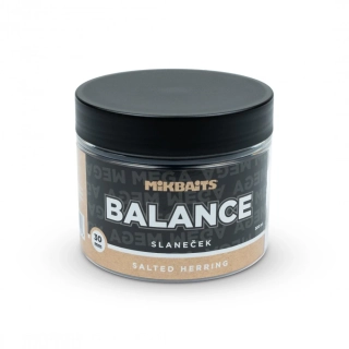 Mikbaits Mega balance boilie Slaneček 30mm/300ml