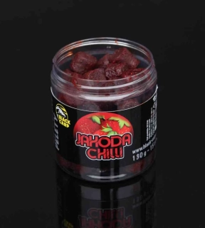 Black Carp Dipované pelety Jahoda-Chilli 15mm/130g
