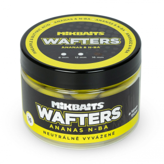 Mikbaits Vyvážené boilie Wafters Ananas N-BA 16mm/150ml