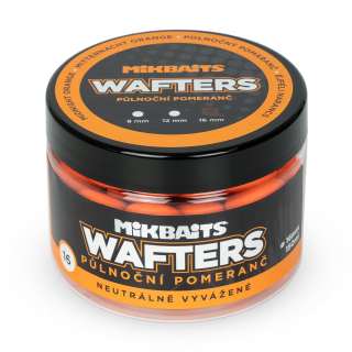 Mikbaits Vyvážené boilie Wafters Půlnoční pomeranč 16mm/150ml