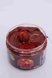 Black Carp Pasta Jahoda-Chilli 600g